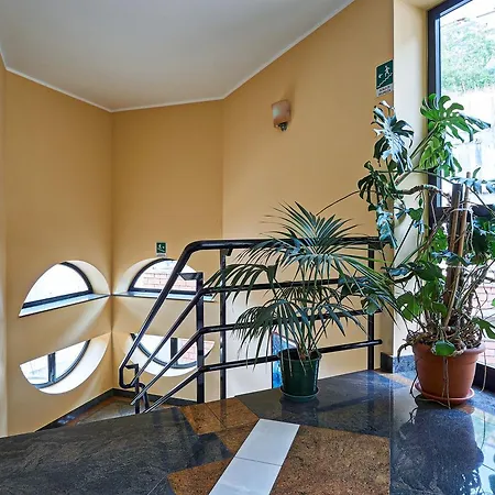 Hotel Mazzurco Cesaro